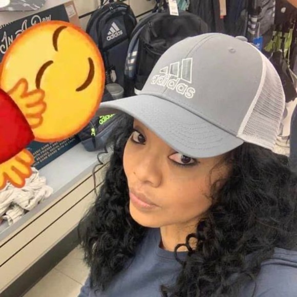 Meet your Posher, Edith - Picture 1 of 1